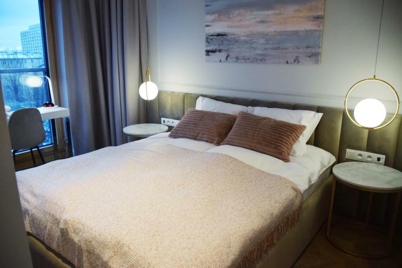 وارسو Mennica Residence Apartments By Renters Prestige المظهر الخارجي الصورة